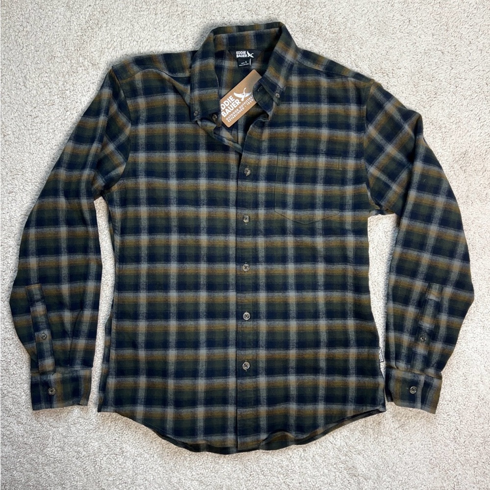 Eddie Bauer Men’s Plaid Flannel Shirt Size Small Green Blue NWT